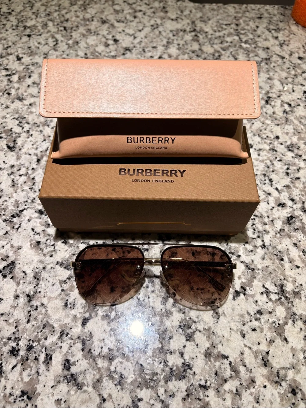 Burberry Brown Gradient Aviator Sunglasses with Gold Frame